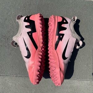 Girls Nike Slip-On Soccer Turf Shoes ⚽️